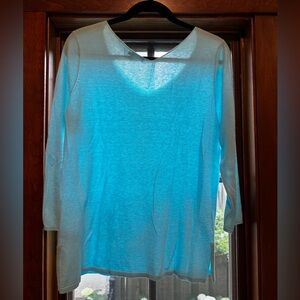 J. McLaughlin Sweater. Size Medium.